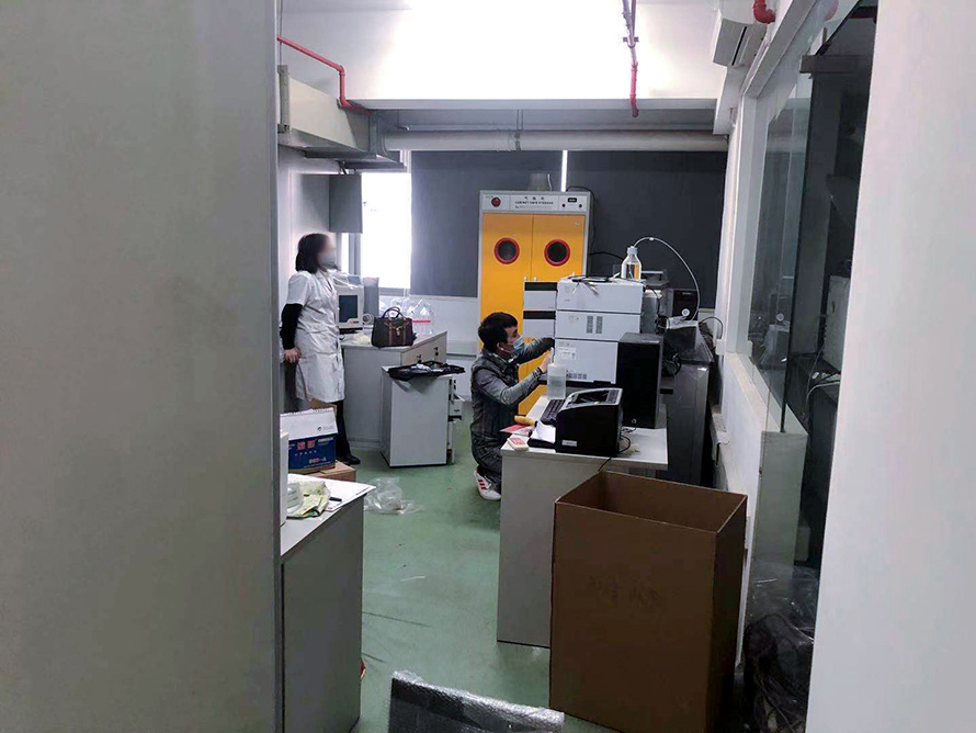 磐石仪器设备搬运公司